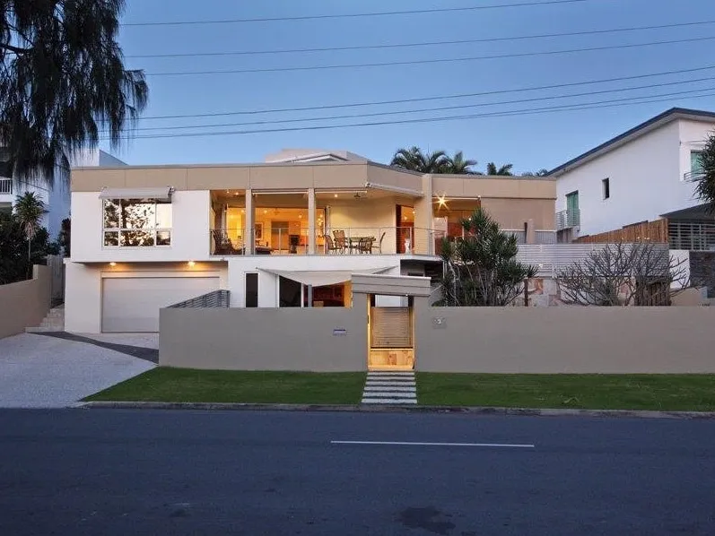 RIVERFRONT LA BALSA BUDDINA