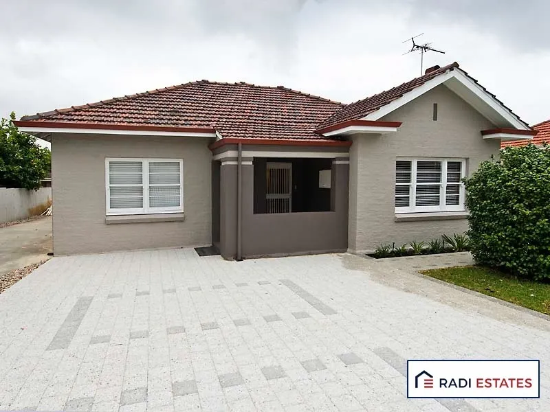 STUNNING CONTEMPORARY CONVENIENCE