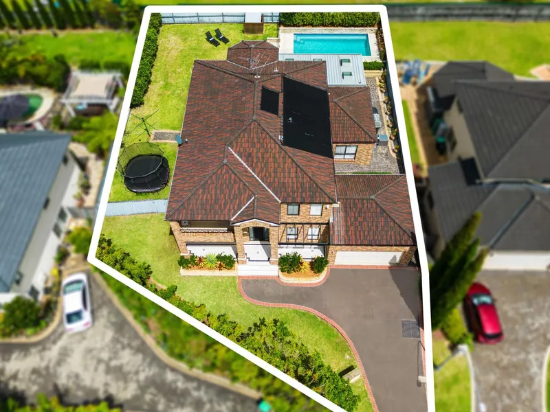 Stunning Family Entertainer In A Prime Location