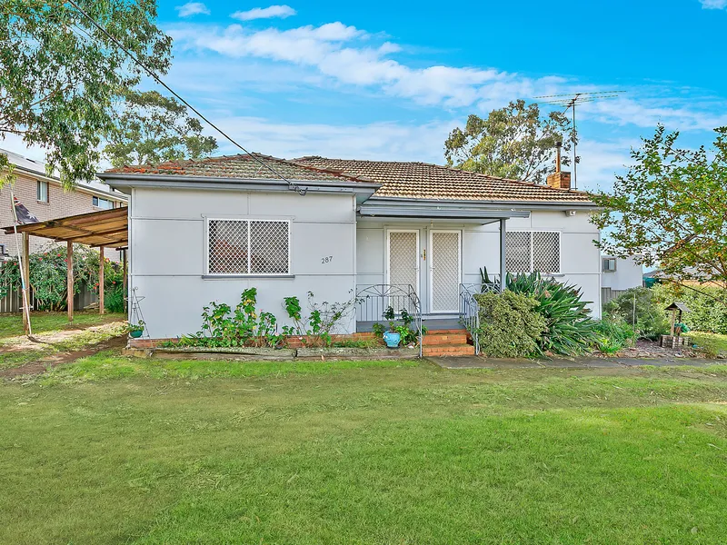 1276M2 BLOCK WITH 27.43M FRONTAGE