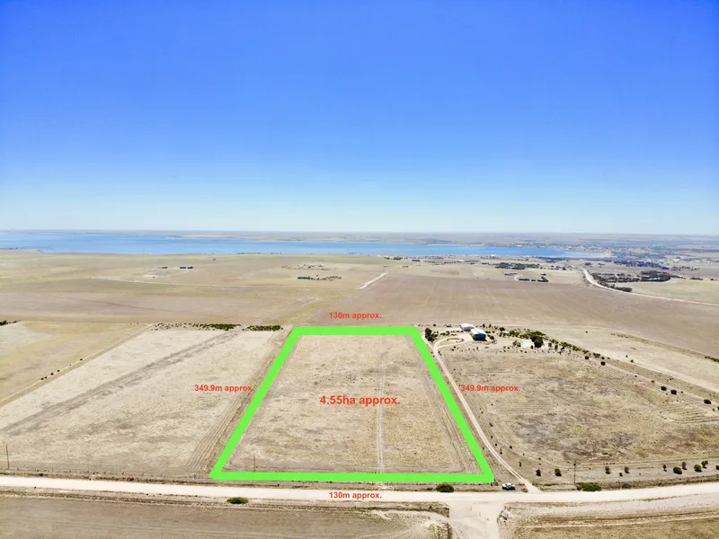 LARGE ALLOTMENT WITH OUTSTANDING VIEWS & POWER BOX ALREADY INSTALLED!