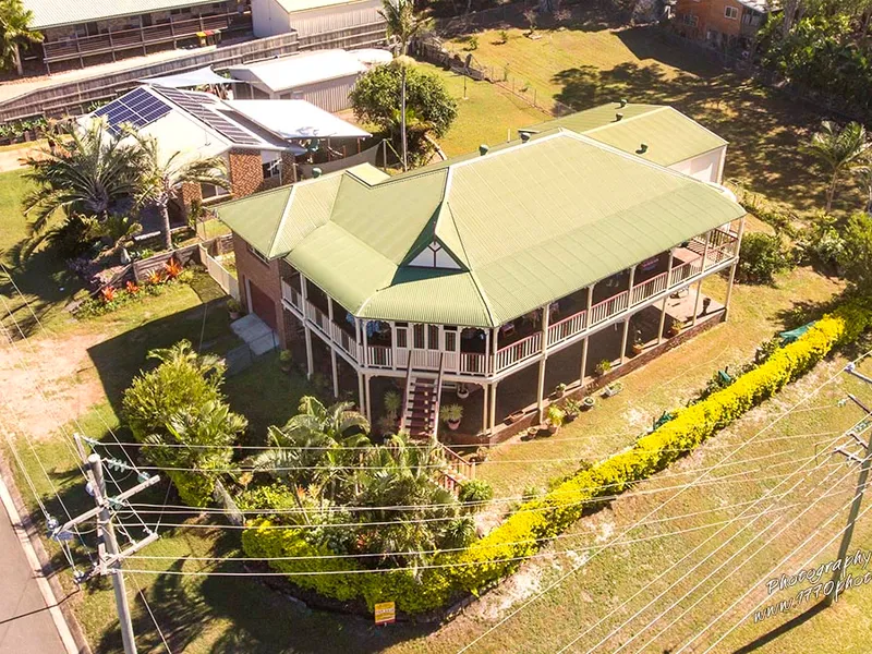 Beach Mansion just $549K