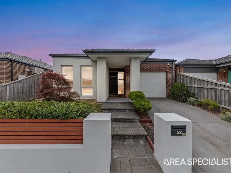 The Brief: Captivating Contemporary Living at Arlington