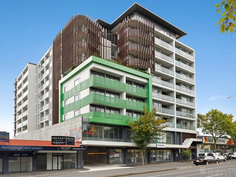 Central, contemporary and stylish.