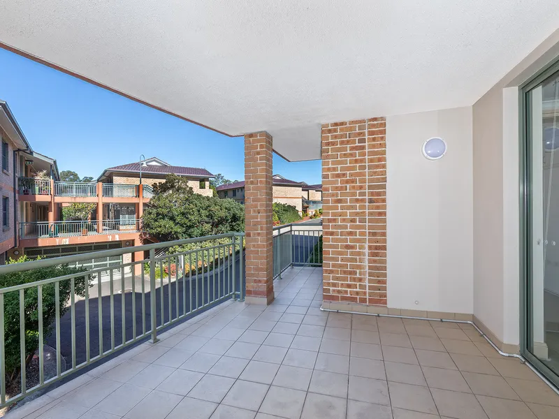 Free fee waiver up to $5000,- T&C's apply