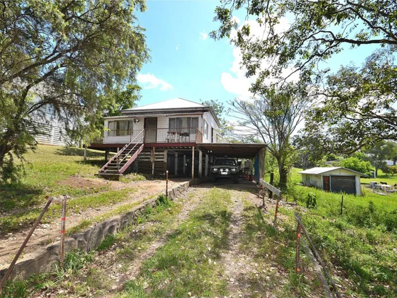 ***** Opportunity for the Astute Purchaser - over 1 Acre with Home*****