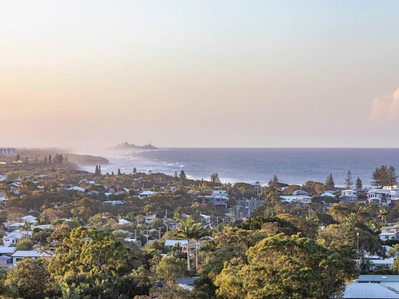 Penthouse Luxury with Panoramic Views of the Coast