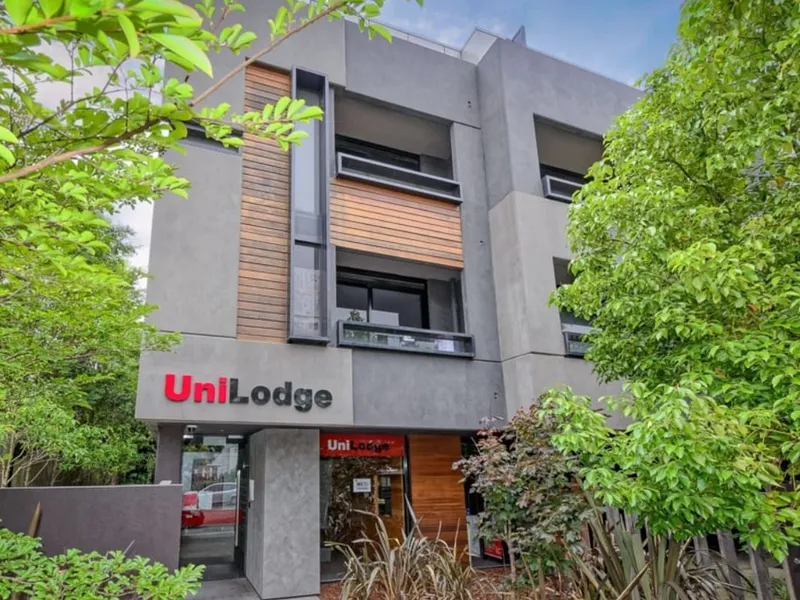 Student-only Studio Superior apartments near Swinburne Uni from $225/week incl. Gas, Water, Unlimited Internet & more!