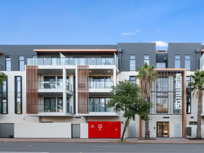 Sidestep the city with this premier unit in Parkside…