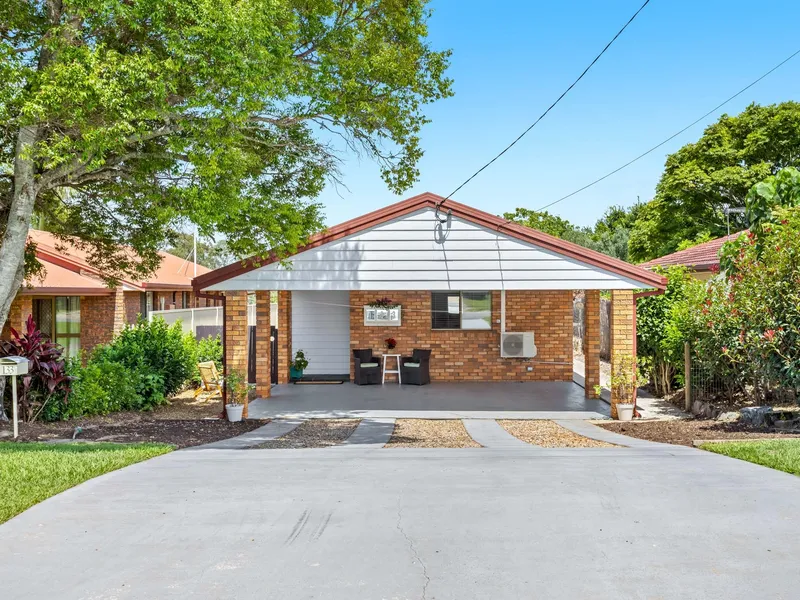 Move in ready Bayside Home in Prime Location