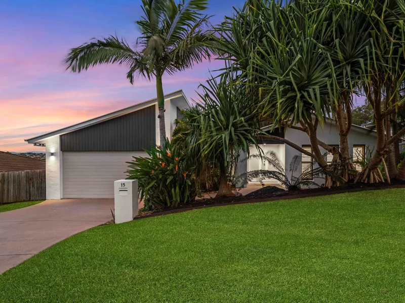 Unique modern home in the heart of Redland Bay