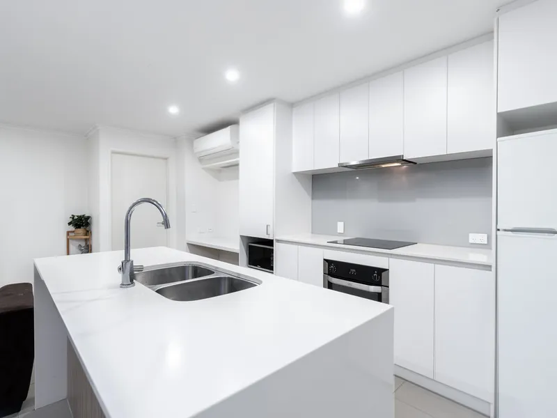 UNDER OFFER!