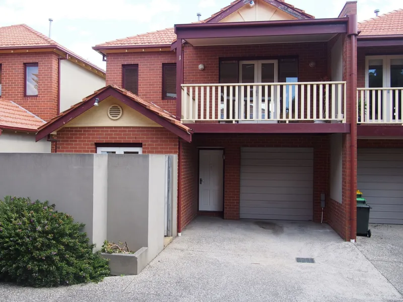 Sore St Ivanhoe Luxury Townhouse