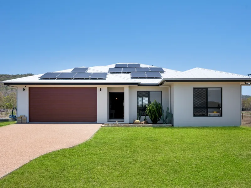 A Stunning New Family Home: Where Luxury Meets Functionality in this Expansive One-Acre Estate in Nome!