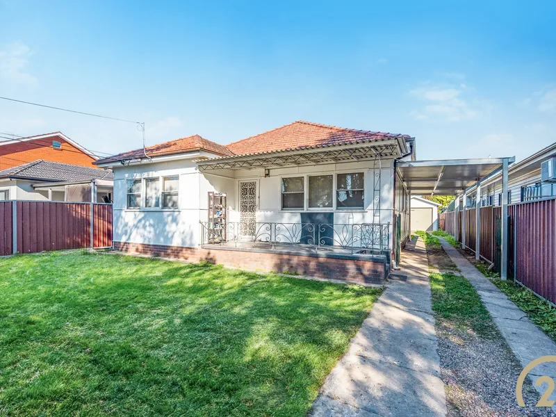 TIDY, 3 BEDROOM FAMILY HOME!!