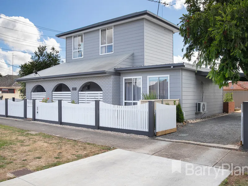 Prime Pleasant Street Position