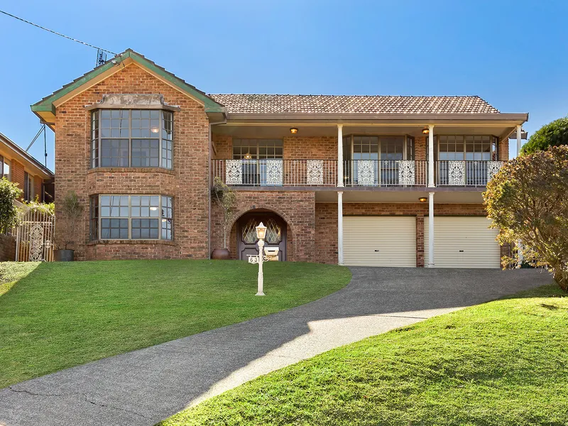 A Spacious Design with Original Vibes and an Ocean View