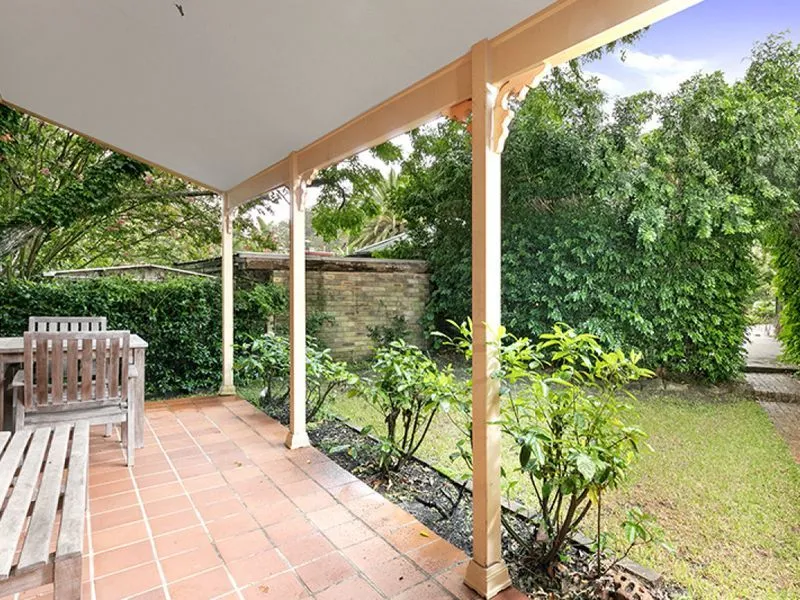 PRIVATE & SPACIOUS HOME. LEVEL WALK TO EVERYTHING!