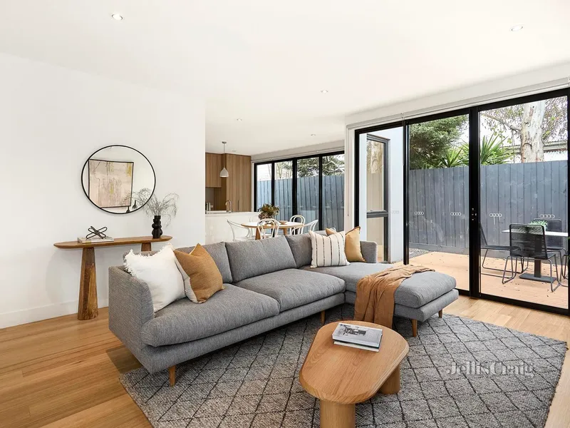 Sunlit refinement in lauded lifestyle locale
