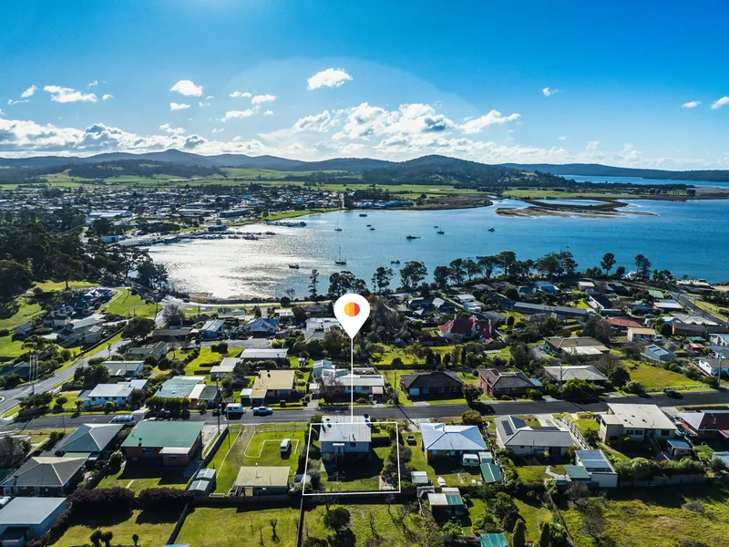 Bayside Charm on Offer