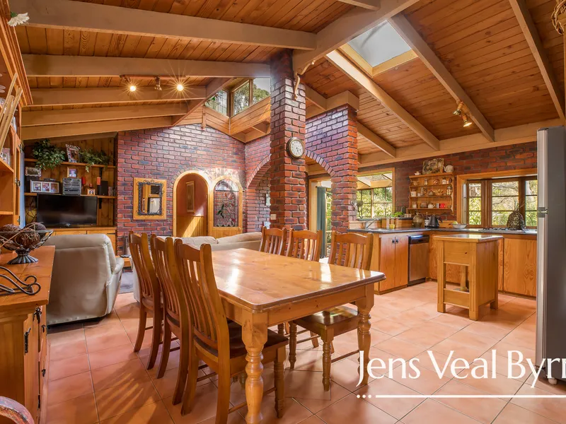 A Buninyong home with plenty of options