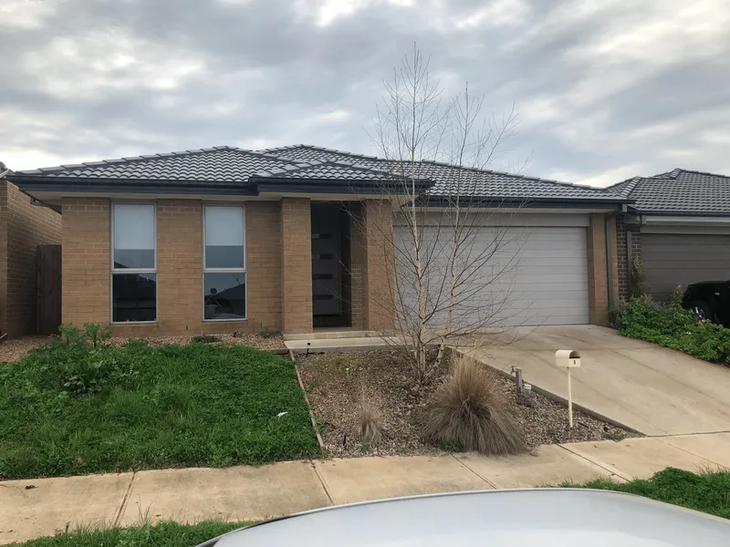 4 Bedroom Home In Great Location