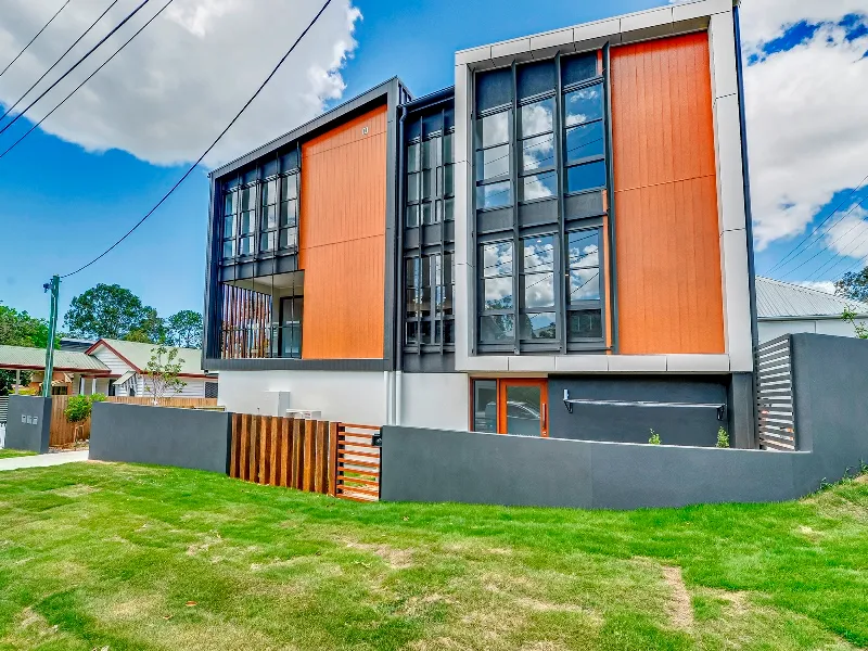 Amazing Architect Designed residence