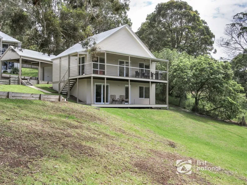 McMILLANS OF METUNG RESORT - VILLA 11A