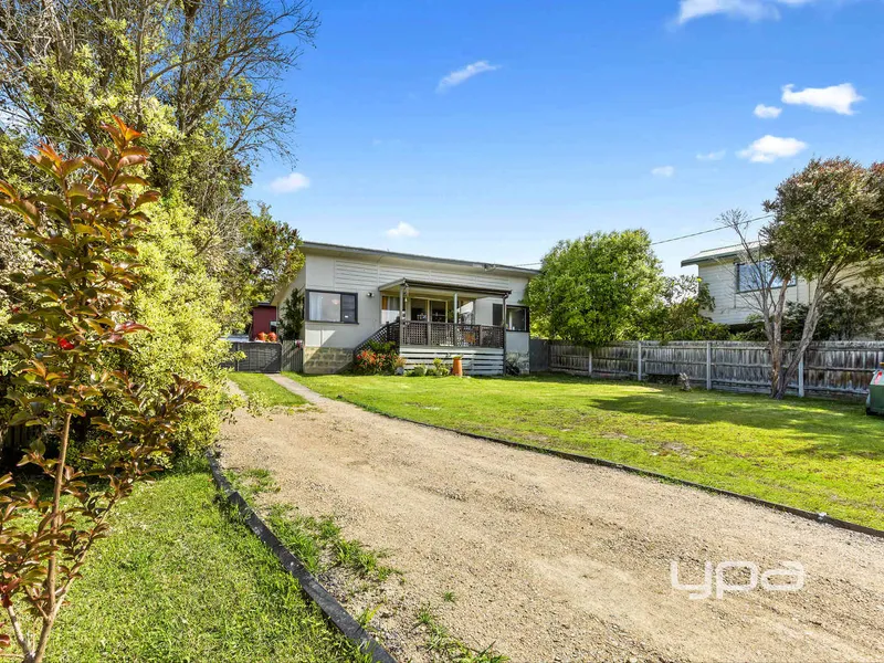 GREAT SITE FOR YOUR FUTURE HOME WITH BAY VIEWS