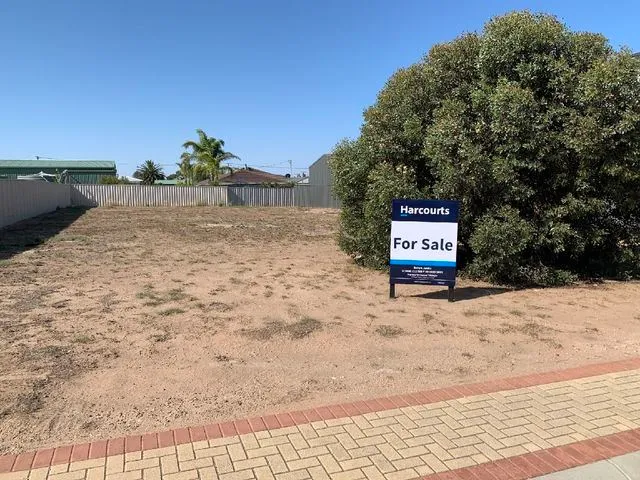 Fenced Block at Beautiful Ardrossan
