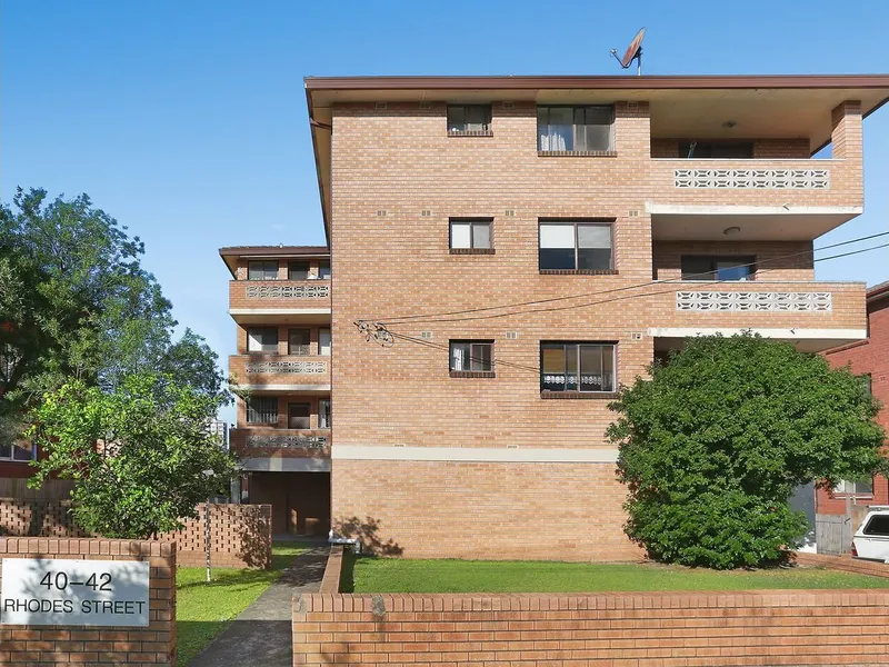 Renovated 3 bedroom Unit 