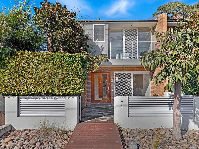 Spacious three bedroom townhouse