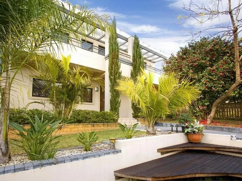 Holding deposit received