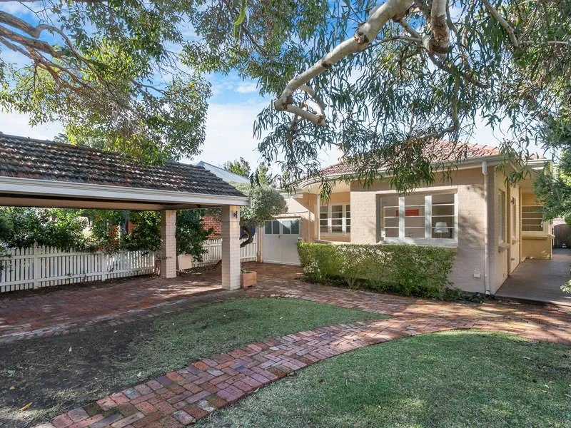 RARE FIND - OUTSTANDING SPACIOUS CHARACTER HOME