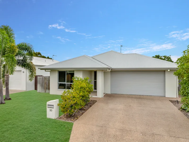The perfect first home or investment! Move in ready!