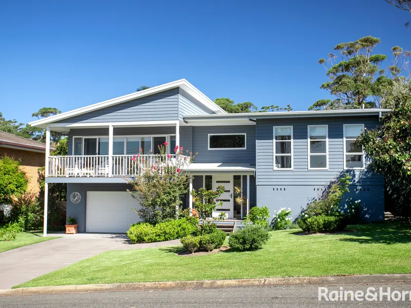 First Class Narrawallee Beach House