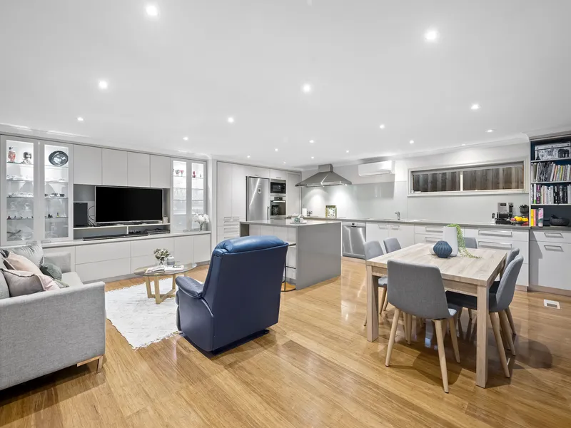 Impeccably renovated residence in Glen Waverley Secondary College zone