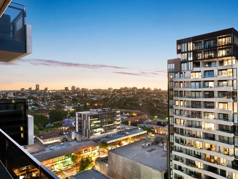 STUNNING 2 BEDROOM IN THE ILK BUILDING IN HEART OF SOUTH YARRA!