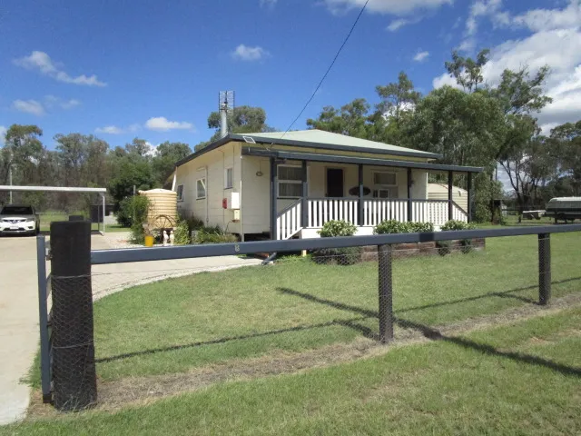 NEAT 2 BEDROOM HARDIPLANK HOME WITH 1 BEDROOM SELF CONTAINED DONGA