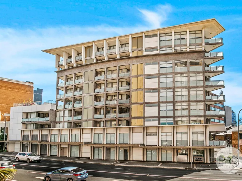 Modern Two Bedroom Apartment NOW LEASING!!!