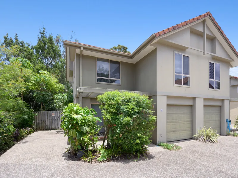 Vacant Townhouse will sell quickly