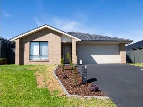 Modern 4 bedroom home