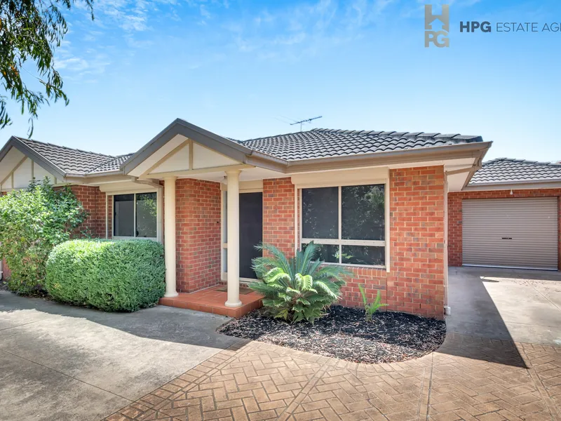 Stunning, Modern Unit in the Heart of Tullamarine