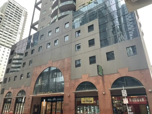 Perfectly positioned on the 23rd floor of the 