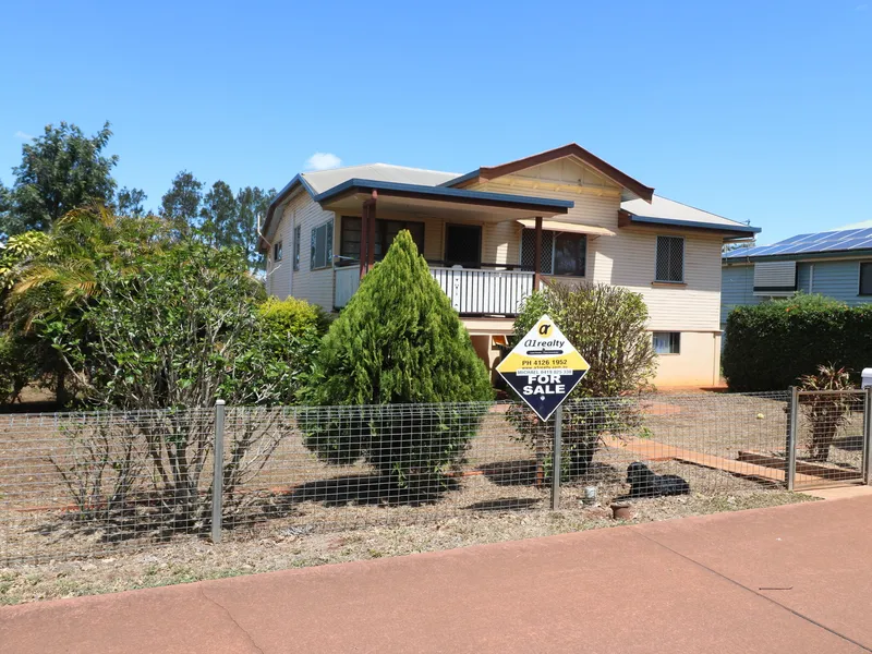 HUGE HOME IN CENTRAL LOCATION