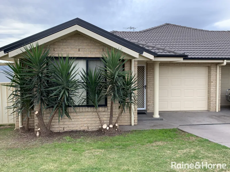 Neat and Tidy Duplex in North Muswellbrook 