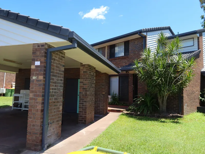Great location - Walk to Nerang Shopping Centre