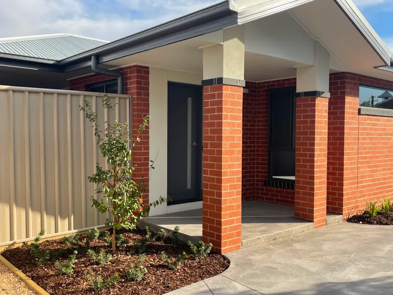 Central Location Townhouse