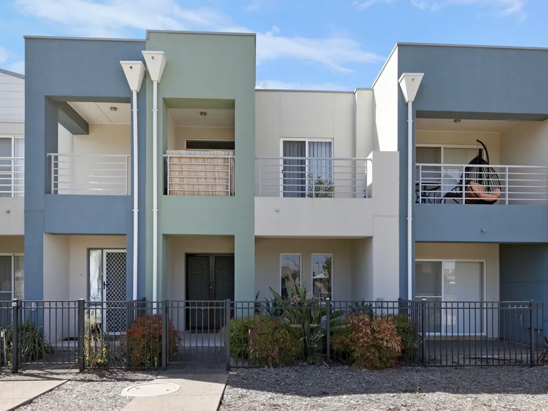 Great Negative Gearing Opportunity.  Can show 7 - 9 % return.