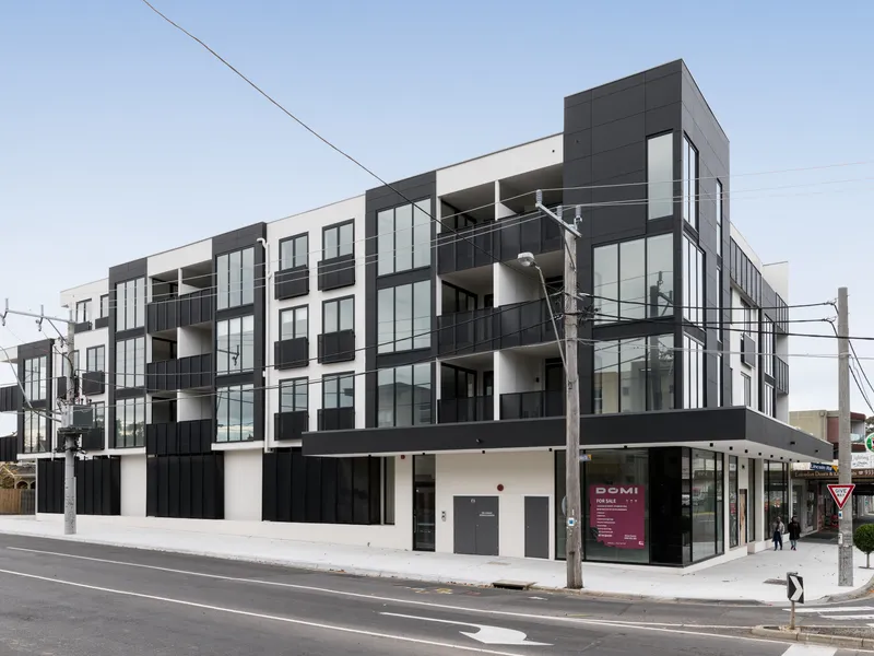 Stylish Modern Living in the Heart of Essendon